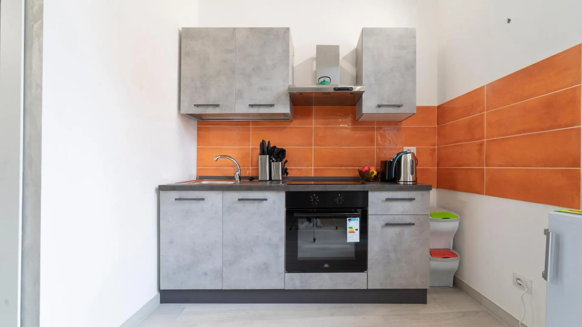 Ihost Apartment - Cislaghi 4 Milano Italia